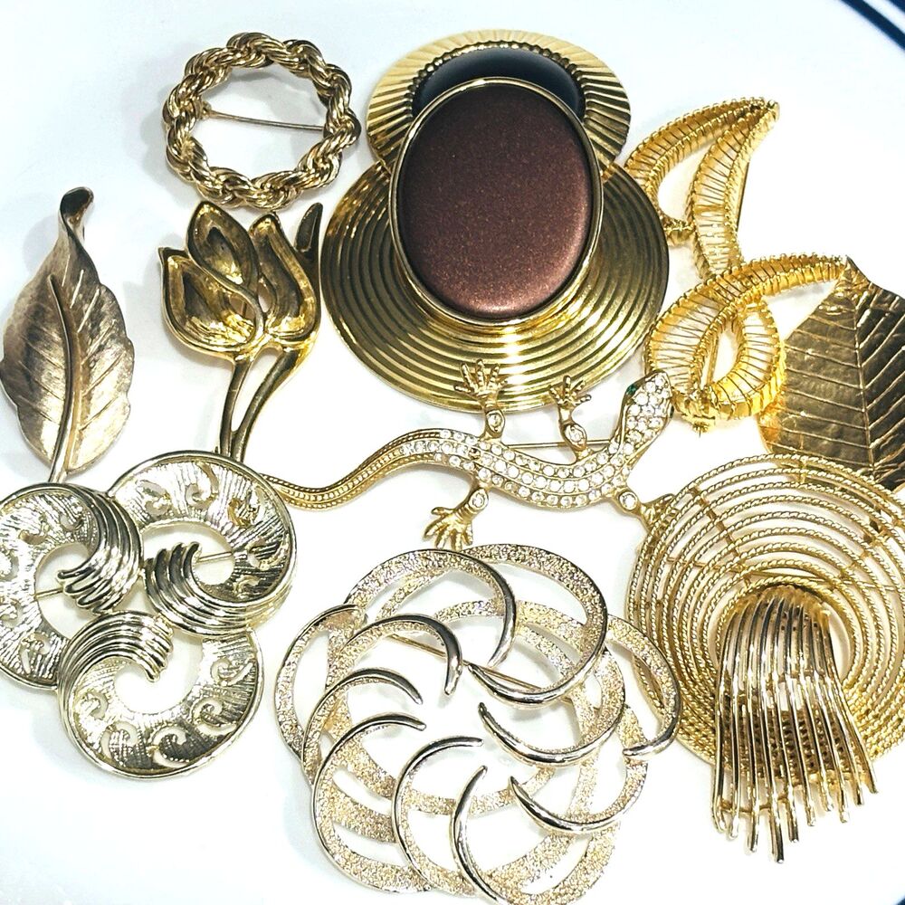 Brooch Lot Vintage Modern Gold Tone Rhinestone Flower Some Signed Wear Craft